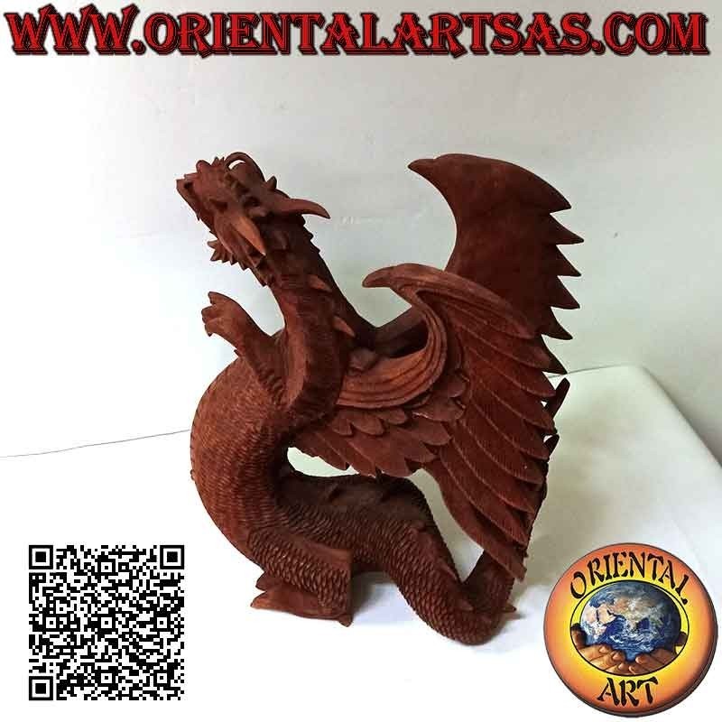 Escultura de dragón alado andante tallada a mano en madera de suar de 45 cm