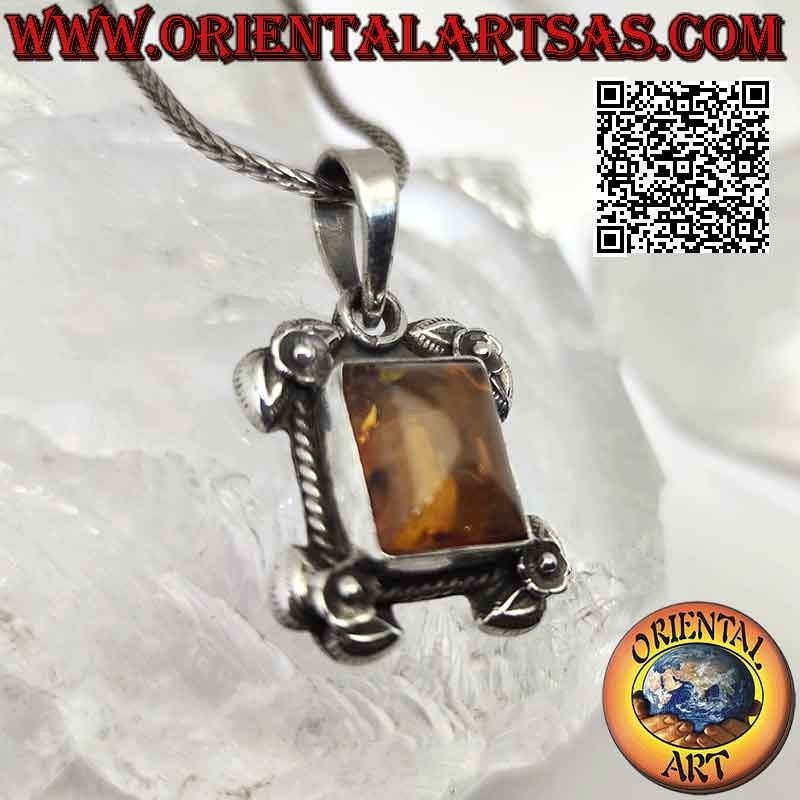 Silver pendant with rectangular Baltic amber surrounded by intertwining and roses on the four corners