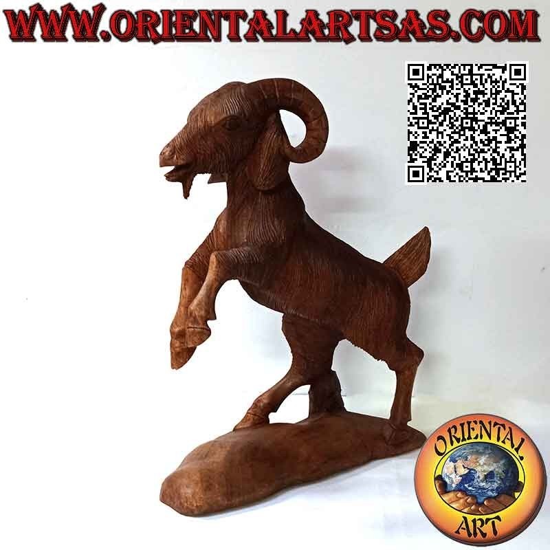 Scultura ariete o RAM rampante in legno di suar da 45 cm (scolpita a mano da un unico blocco)