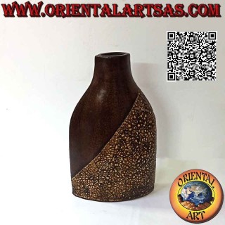 Ethnischer Blumenhalter mit balinesischer Dekoration und ovalem Mund aus Terrakotta, handgefertigt (38 cm und 22x9 cm)