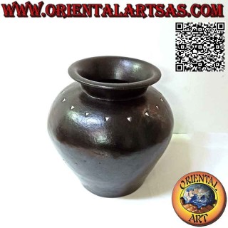 Vaso fioriera tradizionale di Lombok in terracotta scura e triangolini bianchi, fatto a mano (28 cm e 30 cm ø)