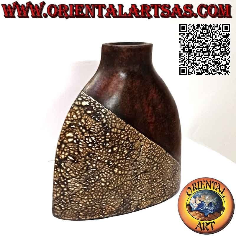 Ethnischer Blumenhalter mit balinesischer Dekoration und ovalem Mund aus Terrakotta, handgefertigt (33cm und 33x10cm)