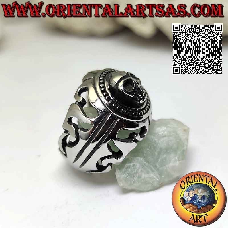 Surgical steel ring (316L), skull embossed in the circle and perforated decorations