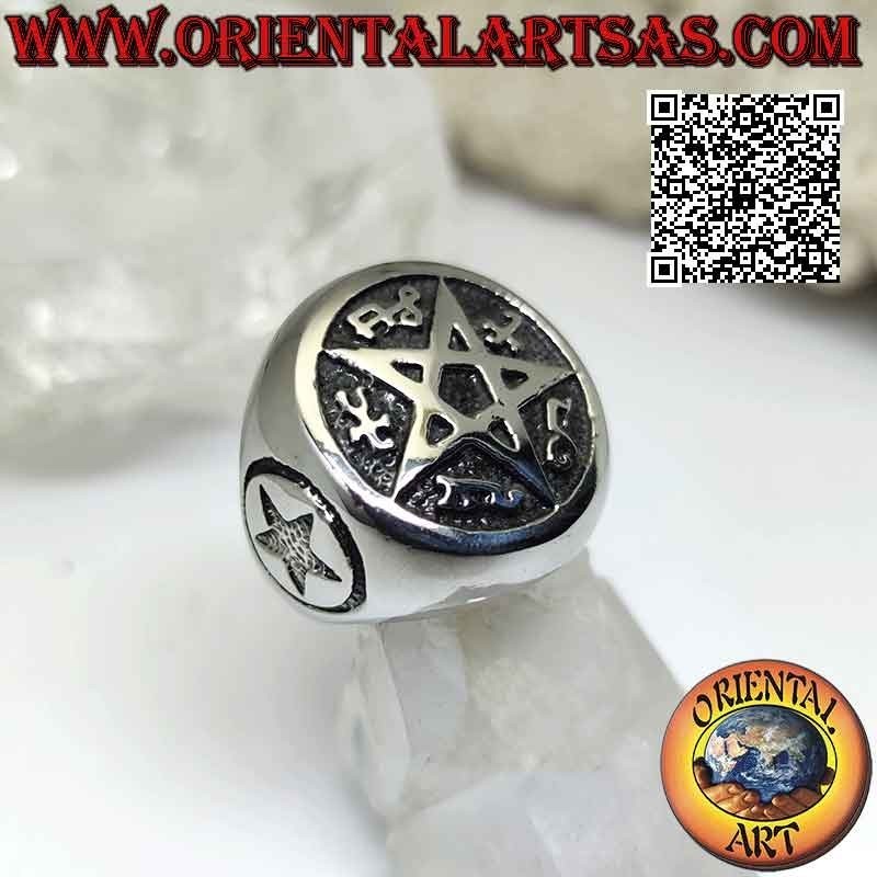 Ring in surgical steel (316L), pentacle in bas-relief in the central coat of arms and on the sides