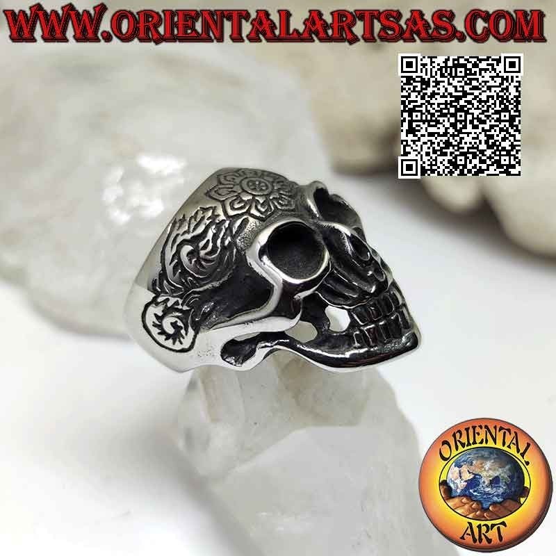 Ring aus Chirurgenstahl (316L), mexikanischer „calanca“-Totenkopf mit Blumendekor auf der Vorderseite graviert