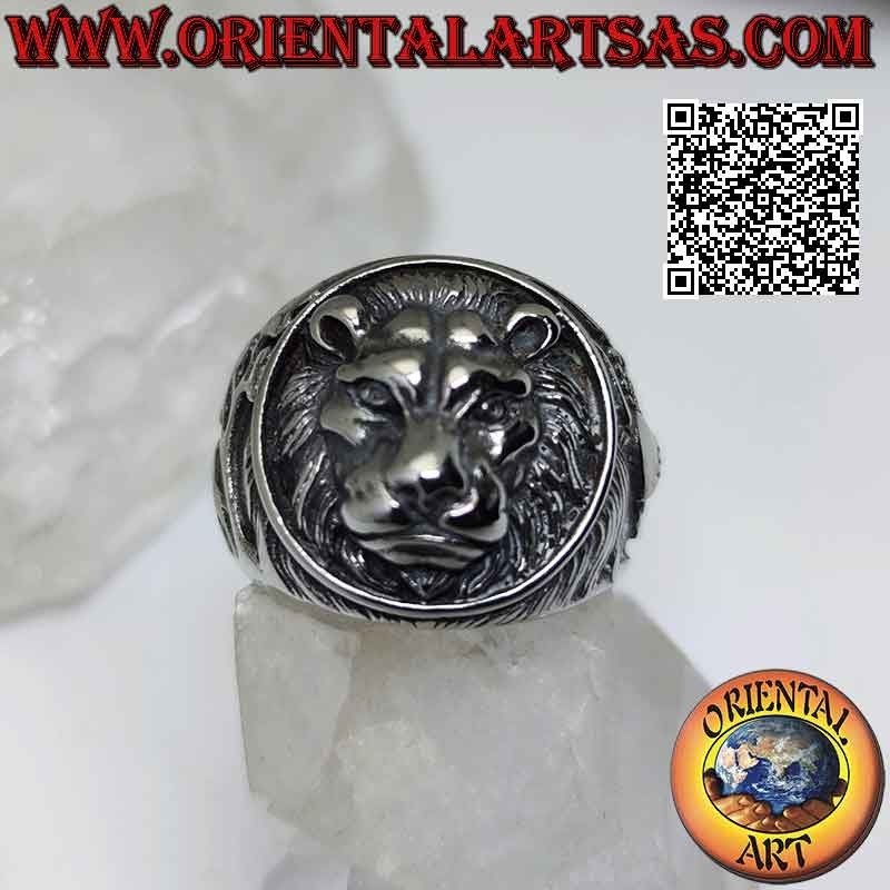 Ring aus Chirurgenstahl (316L), geprägter Löwenkopf (König des Waldes) und Motivtiere an den Seiten
