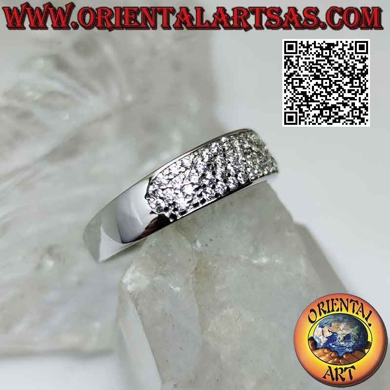 Anillo de plata con banda creciente semitachonada de circonitas blancas (6 mm)