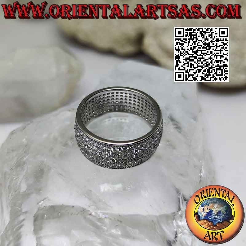 Anillo de plata con banda redondeada tachonada de circonitas blancas (9 mm)