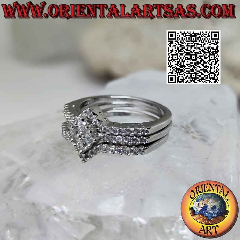 Bague en argent, trio de verette à moitié sertie de zircons blancs sertie d'un losange central
