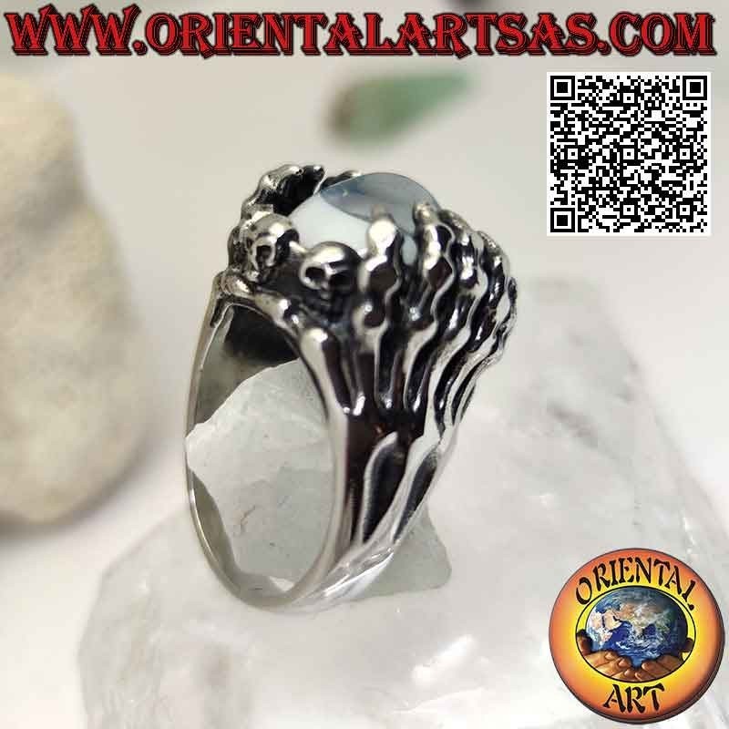 Anello in acciaio chirurgico (316L),  occhio azzurro afferrato da mani scheletriche