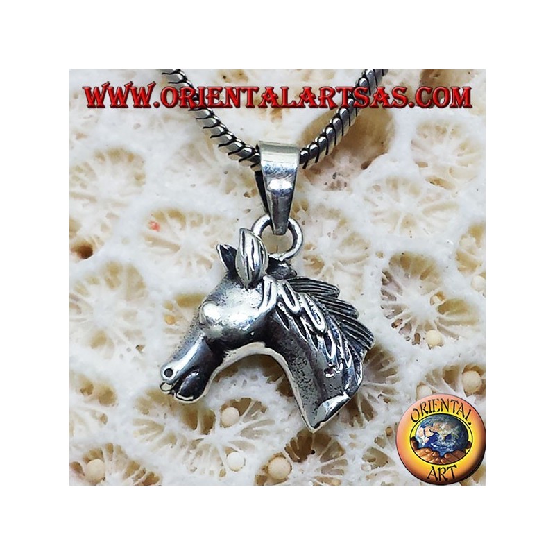 pendant small silver horse's head