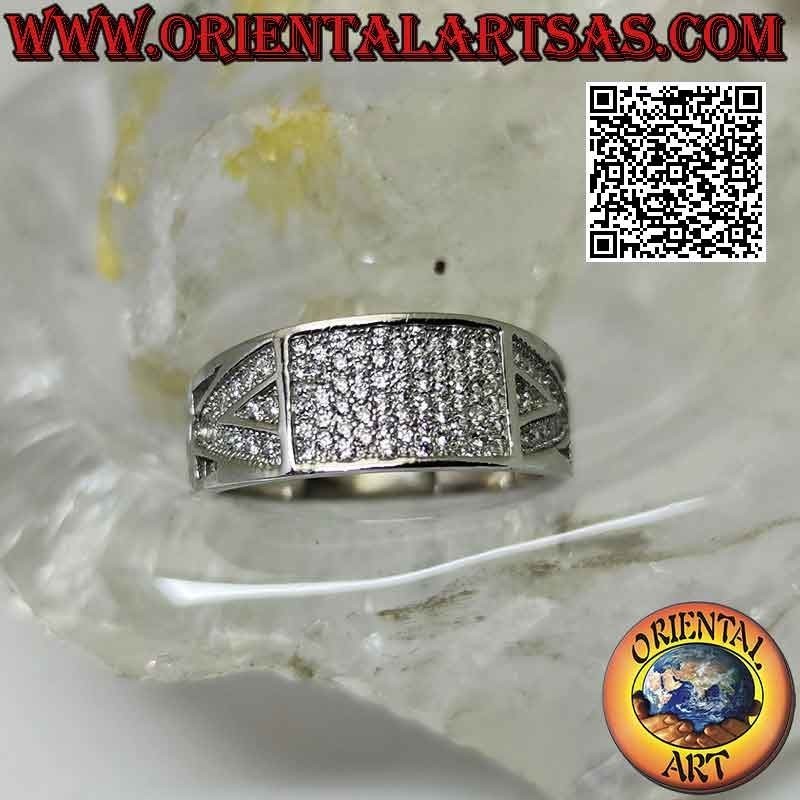 Silver ring with growing band with rectangle studded with white zircons and triangular motif