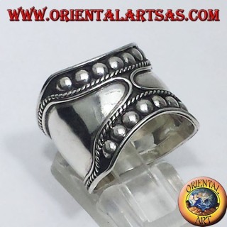 anello fascia larga in argento Bali (borchie )