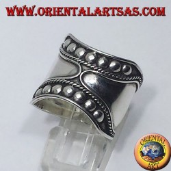 anello fascia larga in argento Bali (borchie )