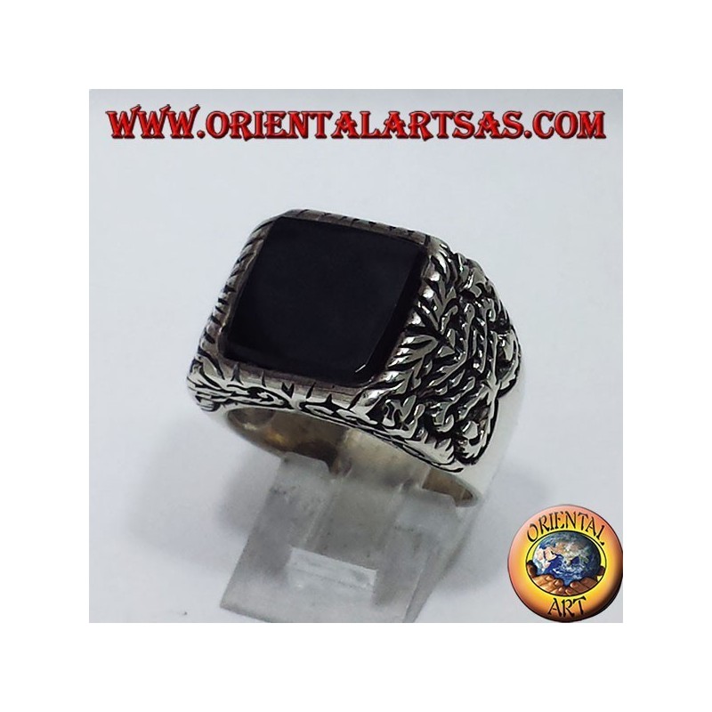 Anello in argento intarsiato con onice