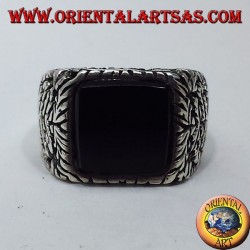 inlaid silver ring with onyx