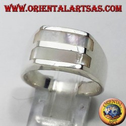 Anello in argento con due madreperla