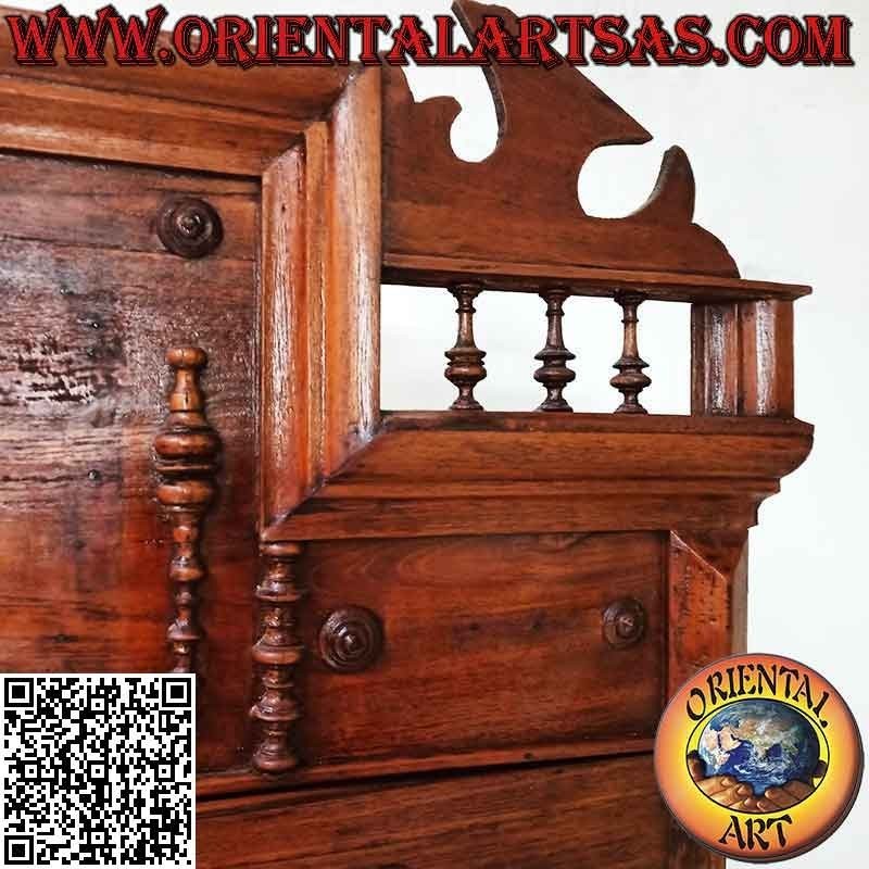 Armoire garde-manger avec 2 portes et 4 étagères avec colonnes décoratives en bois de teck antique