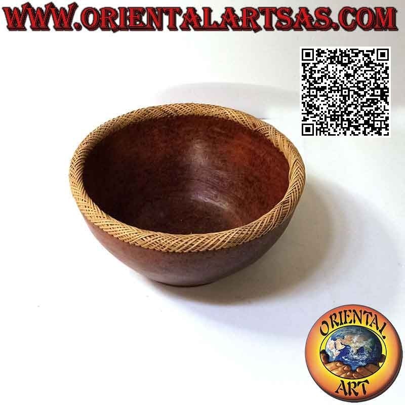 Cuenco de los aborígenes de Lombok en terracota y aro tubular en rattan