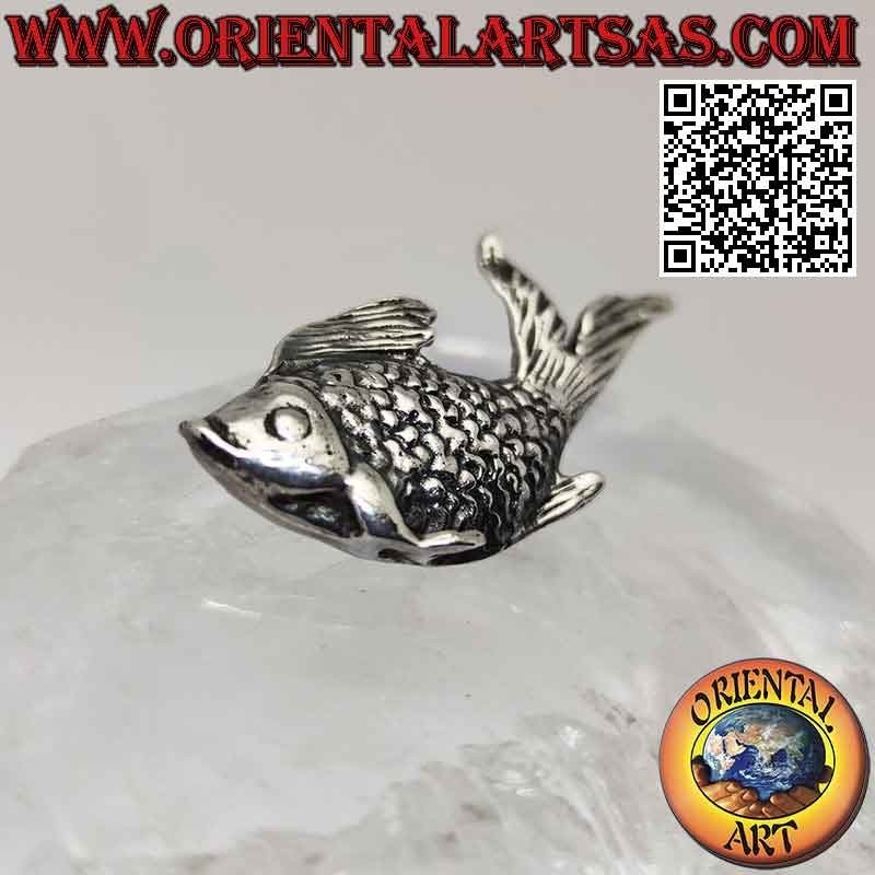 925 ‰ silver brooch in the shape of a fish with raised scales