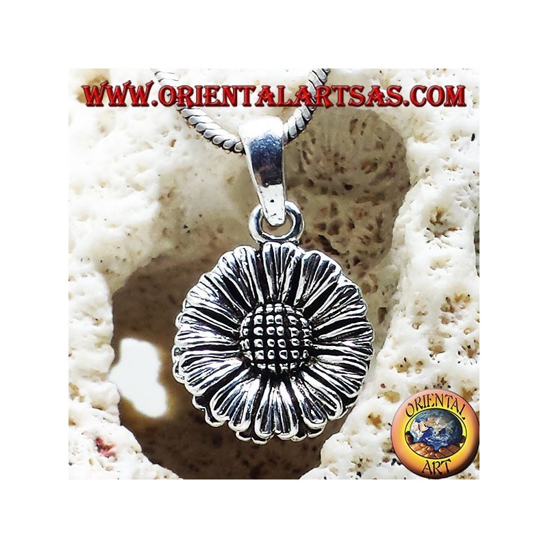 Sunflower pendant in silver