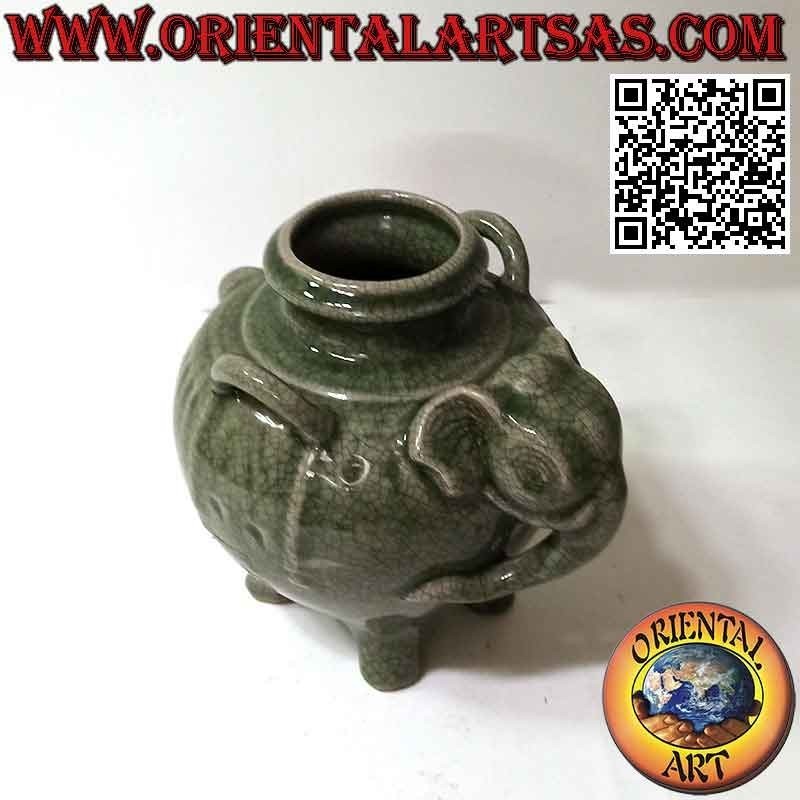 Vase en forme d'éléphant en céramique émaillée verte