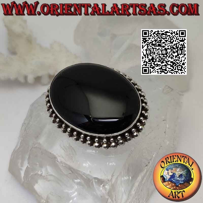 Broche de plata 925 ‰ con gran cabujón ovalado de ónix rodeado de dos filas de bolas en crecimiento