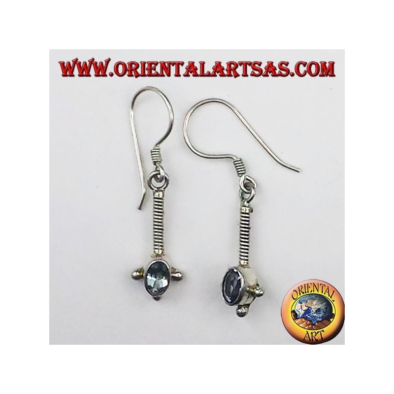 Orecchini in argento  con blu topazio ovale sfaccettata