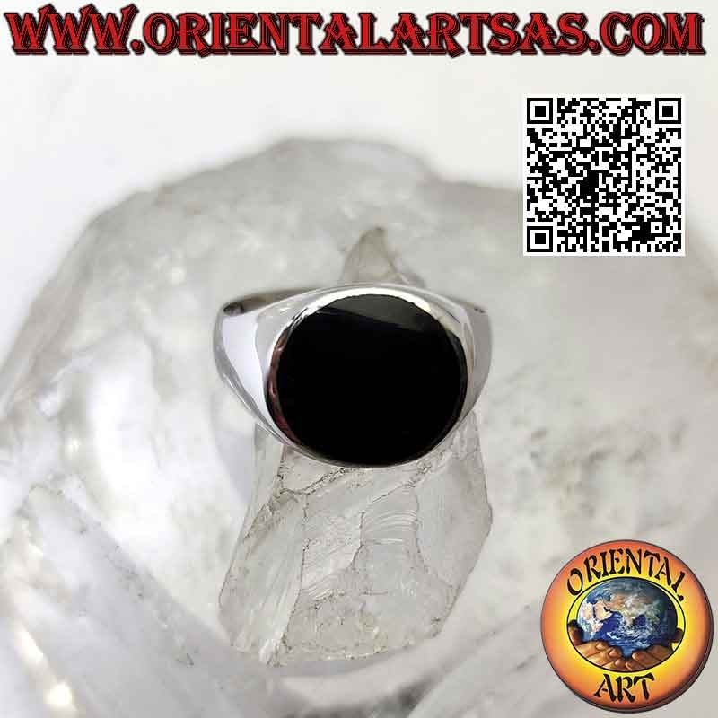 Anello in argento con onice tonda a filo bordo su montatura liscia da Ø 13 mm
