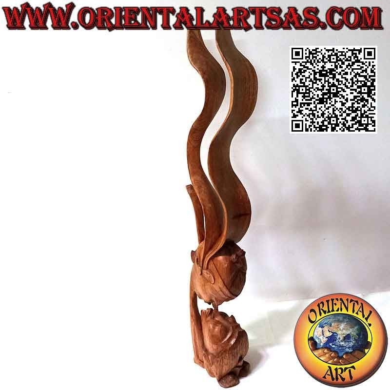 Sculpture du baiser entre deux amants orientaux avec voile profilé en bois de suar 82cm (naturel)
