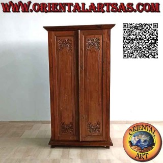 High linear wardrobe with 2 doors and 3 shelves with floral bas-relief decoration in antique teak wood