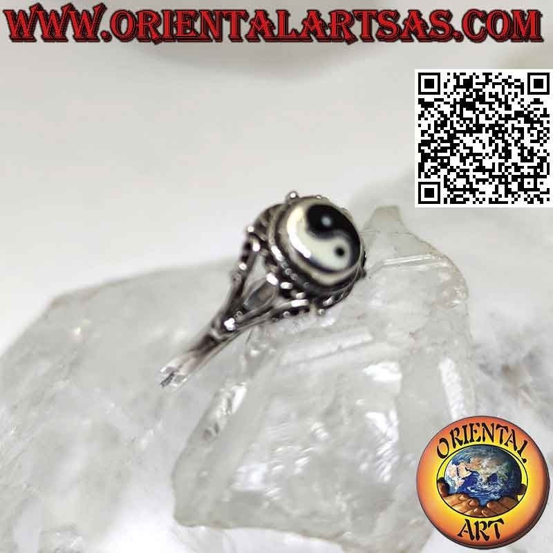 Anillo de plata Tao yin yang ovalado y adornos (Pequeño)