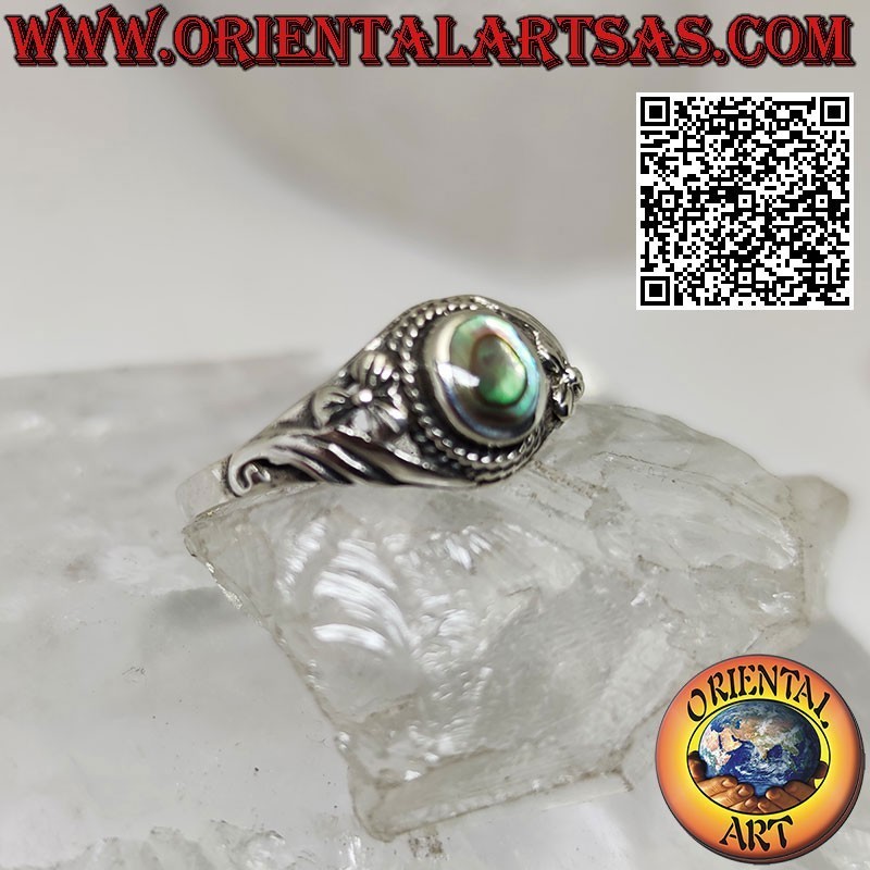 Silver ring with abalone paua shell and decorated with a lilac flower on both sides