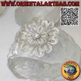 Ciondolo in argento 925 ‰ filigrana a forma di grande fiore con pistilli sporgenti, realizzata a mano