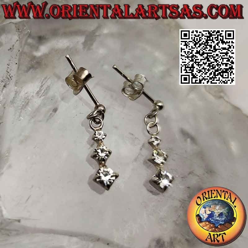 Boucles d'oreilles en argent, boule de lobe avec trio de zircons à croissance rhomboïdale