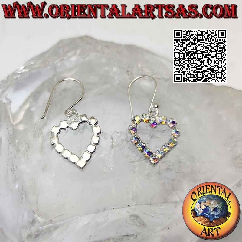 Orecchini in argento a monachella con contorno di cuore di zirconi arcobaleno incastonati (piccolo)