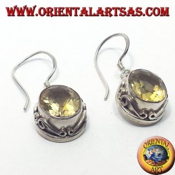 Pendientes de plata con ovalada facetas Topaz Nepal