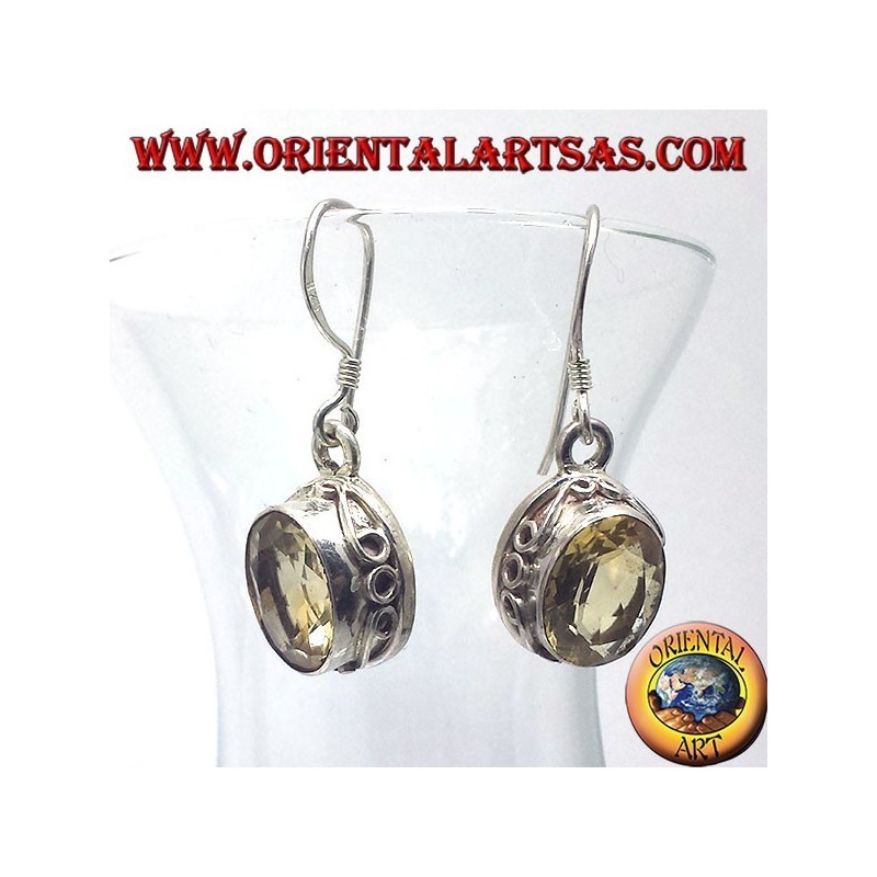 Silver earrings with oval faceted Topaz Nepal