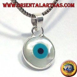pendentif en argent, oeil grec dégrossi avec de la nacre