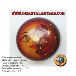 Jewelery box in red balsa...