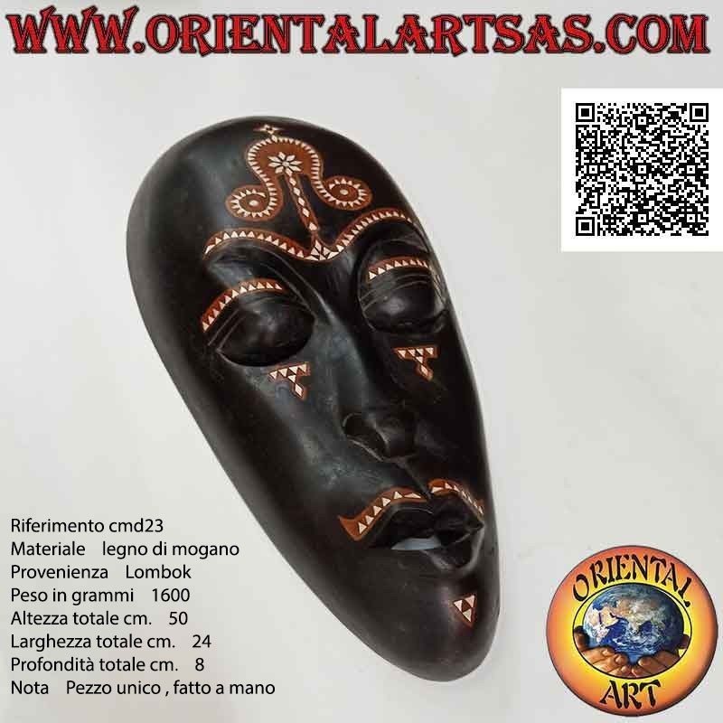 Máscara aborigen tradicional de Lombok en madera de caoba bicolor con incrustaciones de nácar, 50 x 24 cm