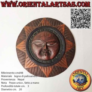 Antigua máscara redonda "Sol de Nepal" tallada y pintada a mano en palo de rosa, 20 cm