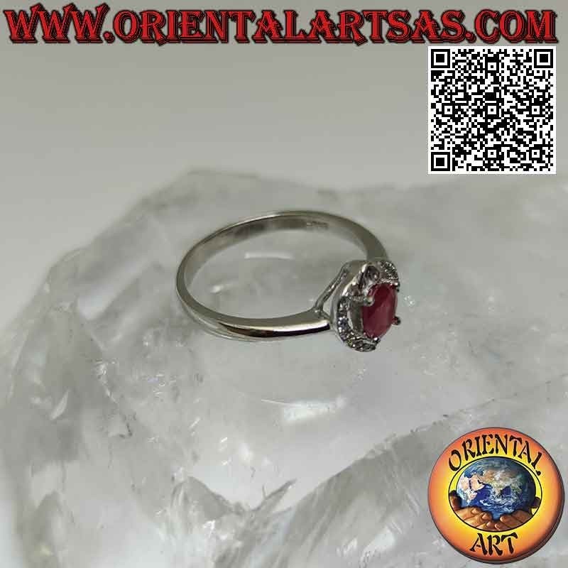 Bague en argent solitaire coeur avec couronne avec rubis ovale naturel et zircons