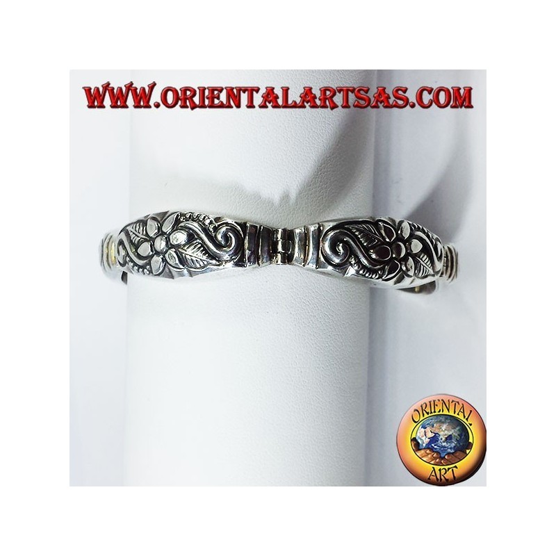 Bracelet argent demi fleur main ciselé