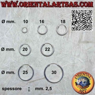 Boucles d'oreilles en argent, simples cercles lisses de 2,5 mm d'épaisseur (classiques)