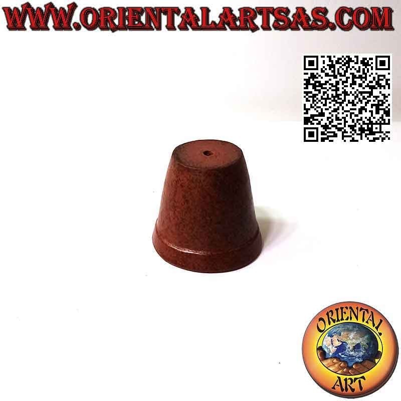Flor de terracota y maceta con orificio de drenaje, hecha a mano.