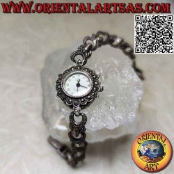 Round quartz watch in 925 ‰...