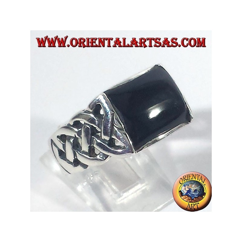 silver ring with onyx and Celtic knot pierced