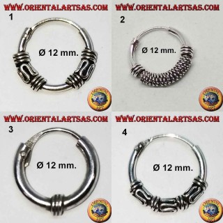 Ohrring aus 925 ‰ Silber, bearbeiteter Kreis, 12 mm Durchmesser (4)