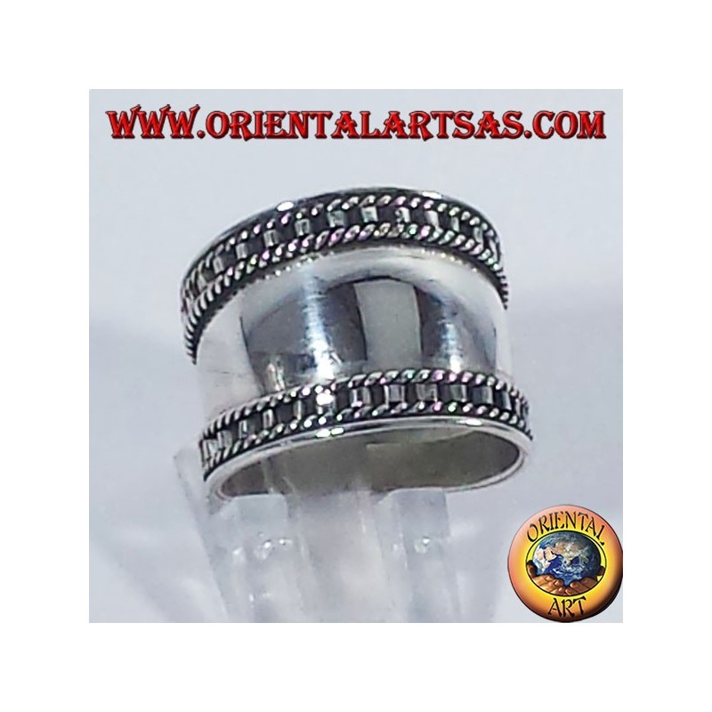 Silver wide band ring, Bali with the step edge